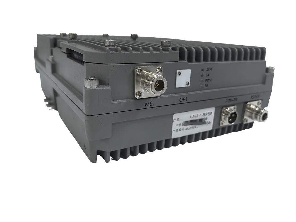  山东三频手机信号接收器2000㎡